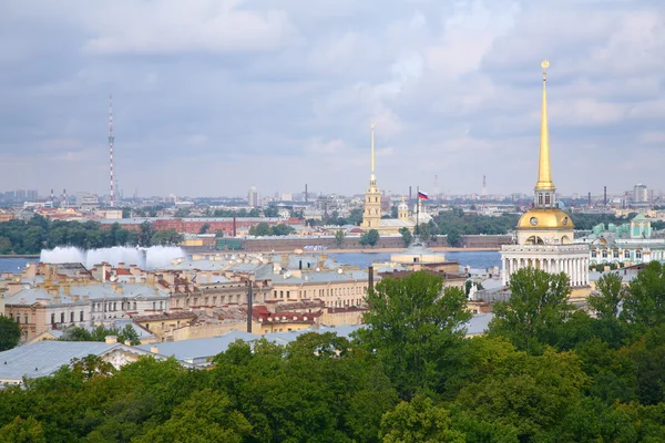 Вид на исторический центр Санкт-Петербурга — стоковое фото