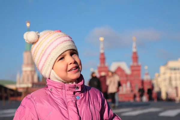 Niño en la Plaza Roja Moscú — Foto de Stock
