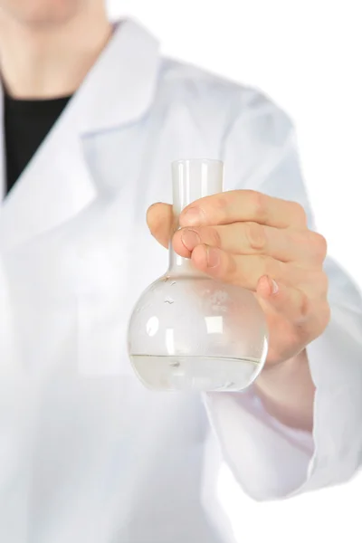 Chemik drží baňky — Stock fotografie