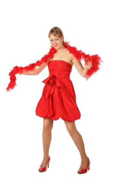 Menina loira jovem em vestido vermelho e boa — Fotografia de Stock