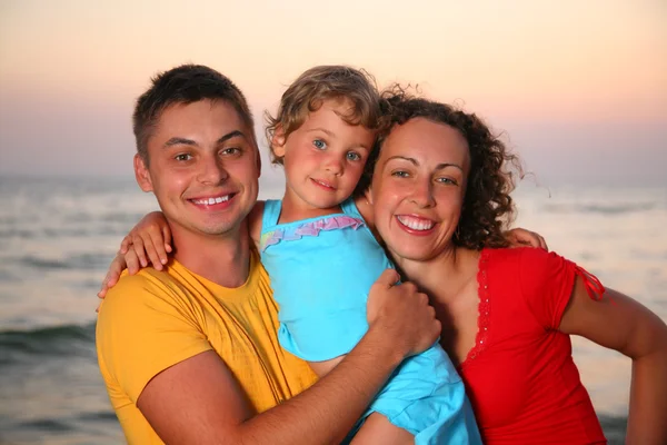 Family on sea background — Stock Photo, Image