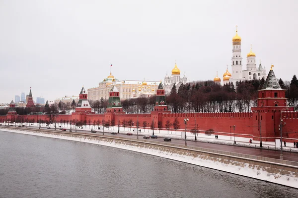 Aterro do Kremlin no inverno — Fotografia de Stock