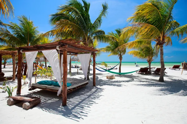 Playa tropical perfecta — Foto de Stock