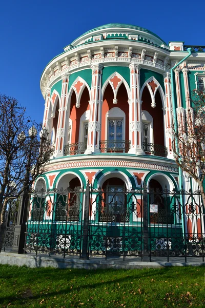 Красиві історичні будівлі в Єкатеринбурзі, Росія — стокове фото