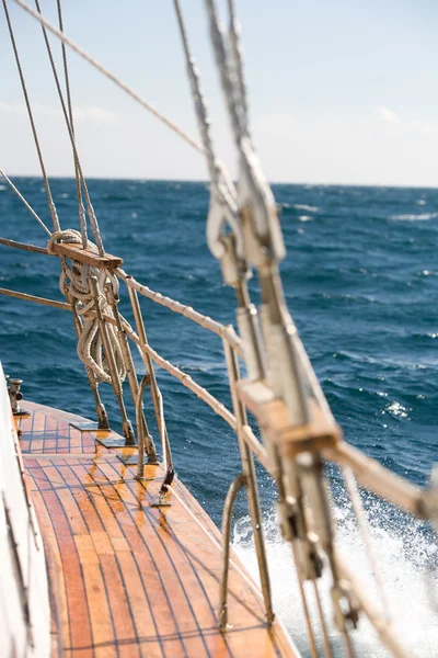 Jacht — Zdjęcie stockowe