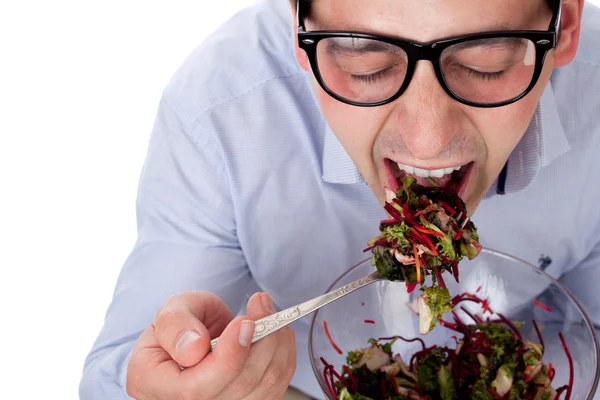 Mann und Salat — Stockfoto
