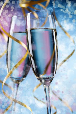 Pair glass of champagne clipart