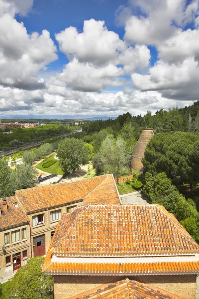 Το ανοιξιάτικο ουρανό πάνω από τη Μαδρίτη — Φωτογραφία Αρχείου