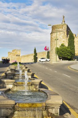 otoyol ve toledo Çeşmede