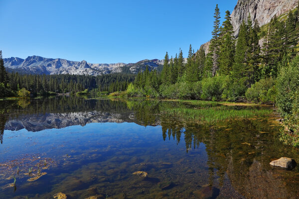 Синий «Мамонт Озеро