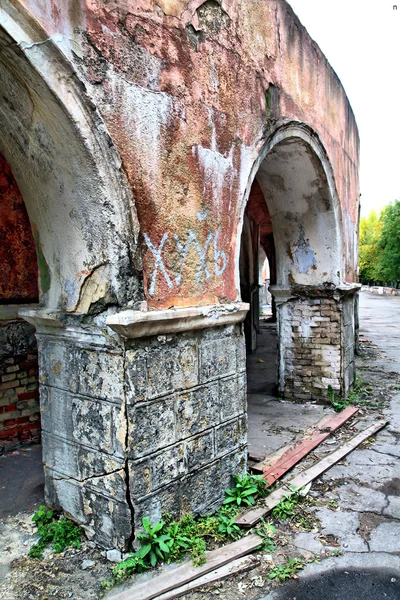Pillére a régi épület — Stock Fotó