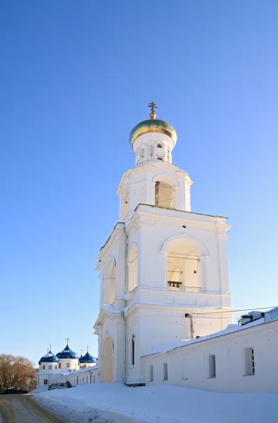 Zvonice křesťanské ortodoxní převorství — Stock fotografie