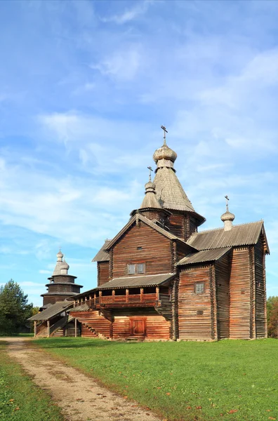 村の老木礼拝堂 — ストック写真