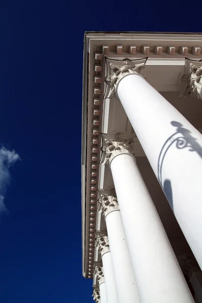 White pillars — Stock Photo, Image