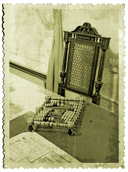 Houten abacus op oude fotografie — Stockfoto