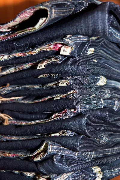Jeans heap — Stock Photo, Image