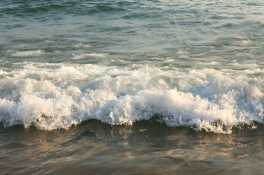 Deniz Sörfü. Akdeniz. Türkiye.