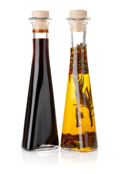 Olive oil and vinegar bottles — Stock Photo, Image