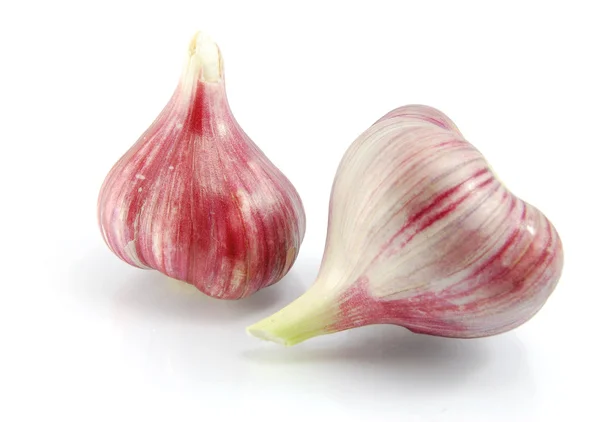 Garlic isolated on the white background — Stock Photo, Image