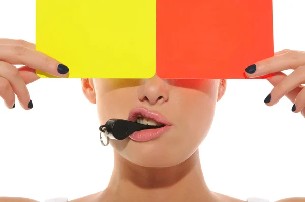 笛、黄色および赤を持つ美しい女性 — ストック写真