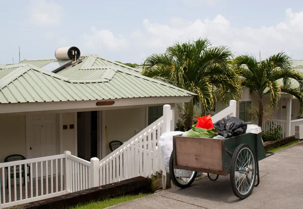 Cleaning cart outside villa — Stock Photo, Image