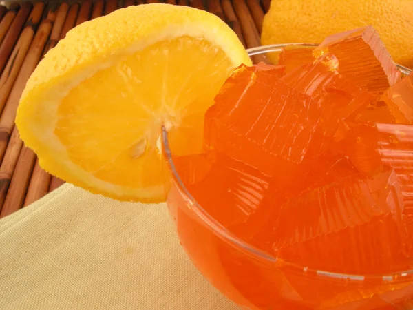 橙色果冻甜点 — 图库照片