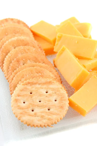 Altın kraker ve peynir — Stok fotoğraf