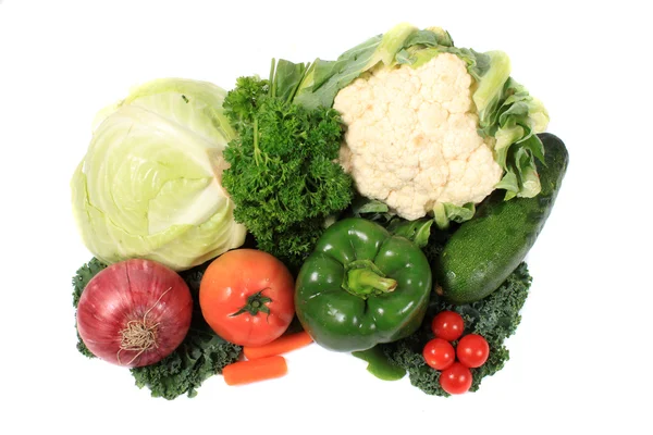 Légumes frais sur fond blanc — Photo