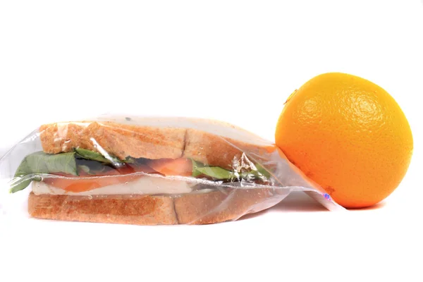 Sandwich in plastic ingepakte lunchzak — Stockfoto
