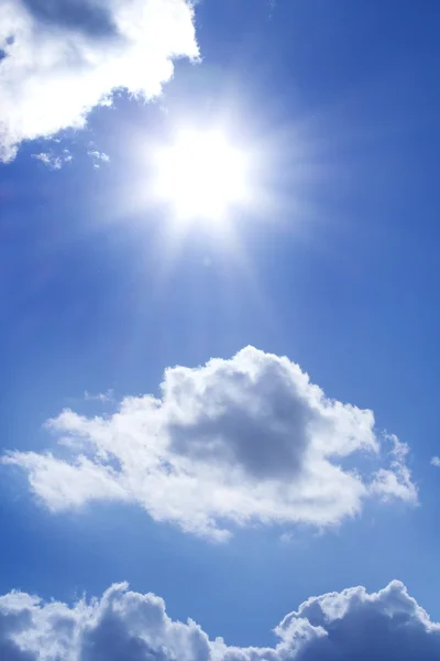 太陽雲秋の空 — ストック写真