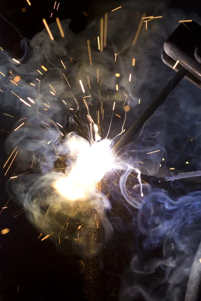 Metal welding sparks flash smoke — Stock Photo, Image