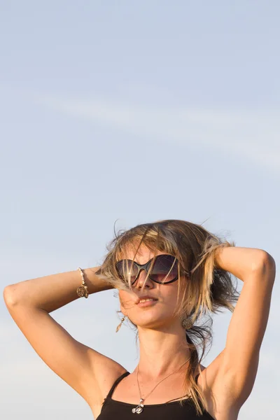 Beautiful face female sunglasses — Stock Photo, Image