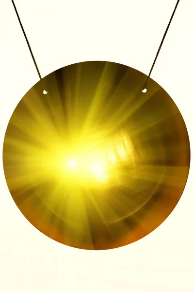 Gong piatto in ottone Foto Stock