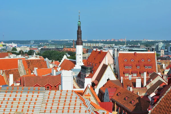 Blick von oben auf das alte Tallinn — Stockfoto