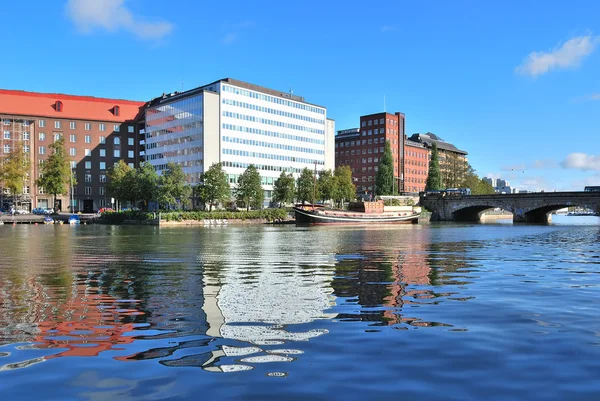 Helsinki. Zatoka Kaisaniemi — Zdjęcie stockowe