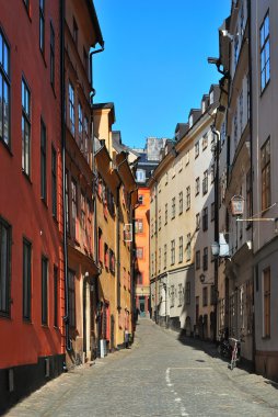 Stockholm. eski şehrin dar sokak
