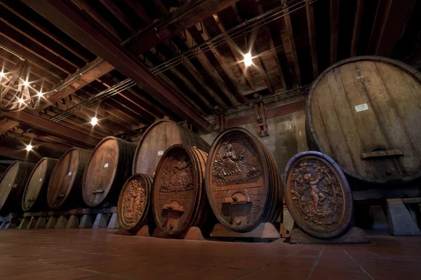 Historische wijn vaten — Stockfoto