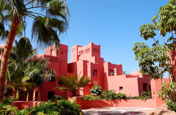 Edifício do hotel de luxo estilo oriental, ilha de Tenerife, Sp — Fotografia de Stock