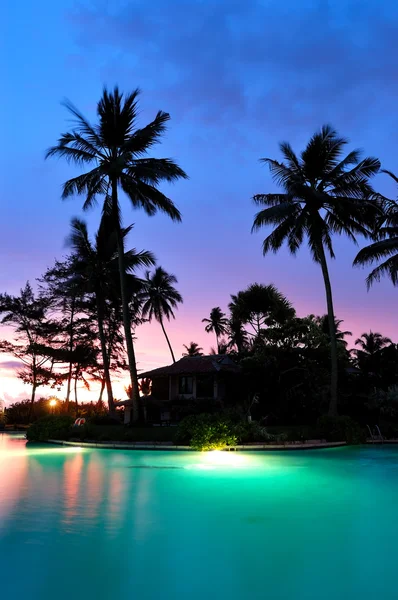 夕日と照らされたプール, ベントタ, スリランカ — ストック写真