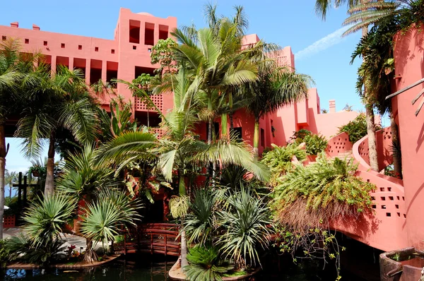 Building of the oriental style luxury hotel, Tenerife island, Sp — Stock Photo, Image