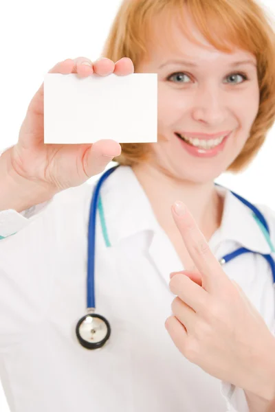 Arzt hält leere Karte auf weißem Hintergrund. — Stockfoto