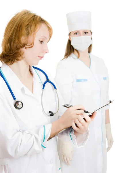 흰색 바탕에 두 여자 의사. — 스톡 사진