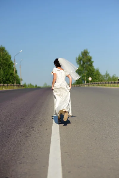 Bride on the roand — Stock Photo, Image