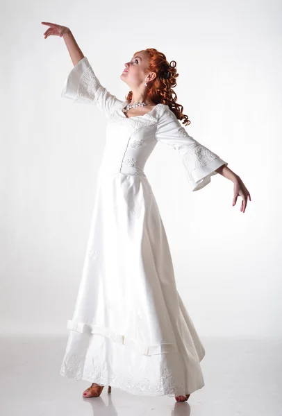 Kadın dans vals — Stok fotoğraf