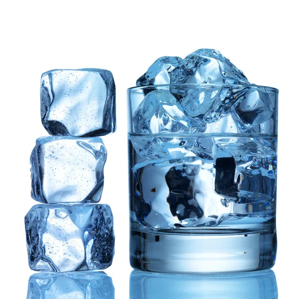 Composizione con cubetti di ghiaccio — Foto Stock