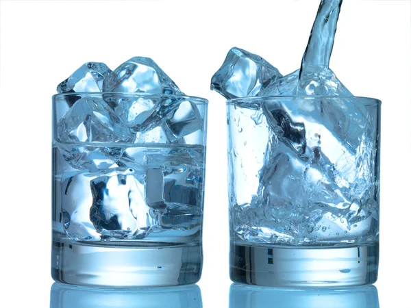 Композиция с кубиками льда — стоковое фото