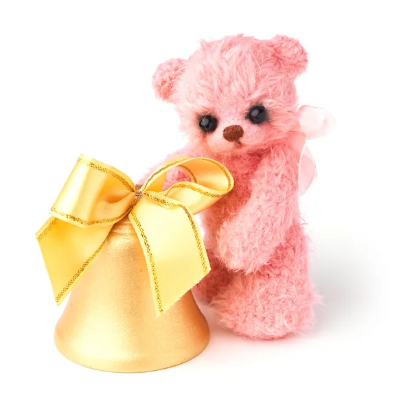 Тедди медведь в классическом винтажном стиле с рождественской игрушкой — стоковое фото