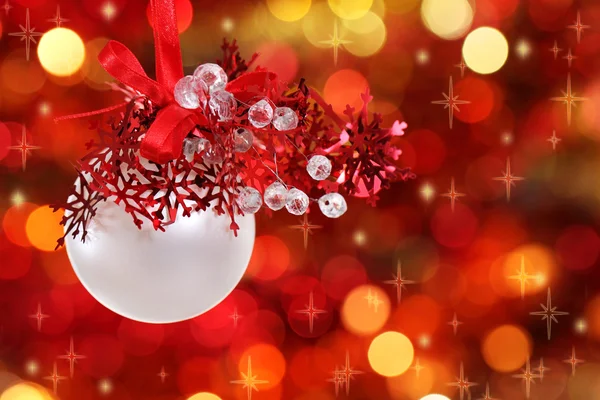 Decorações de árvore de Natal vermelho e branco — Fotografia de Stock