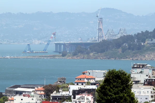 Строительство моста через залив Сан-Франциско — стоковое фото