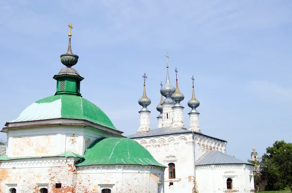 在苏兹达尔的古老教堂。俄罗斯的一枚金戒指 — 图库照片